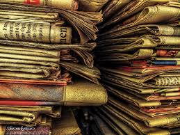 بين فناء الورق وتيه الرقمنة: هل يعيد التاريخ الإعلامي إنتاج خطيئته؟