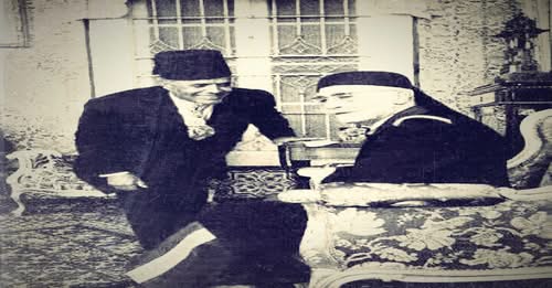 بمناسبة عيد ميلاد  بورقيبة (2 )*  : في خطابه عند  ختمه دستور  1959 : بورقيبة يشتم مؤسس البيت الحسيني ، فهل يختلف حكمه سياسيا  عن حكم البايات؟